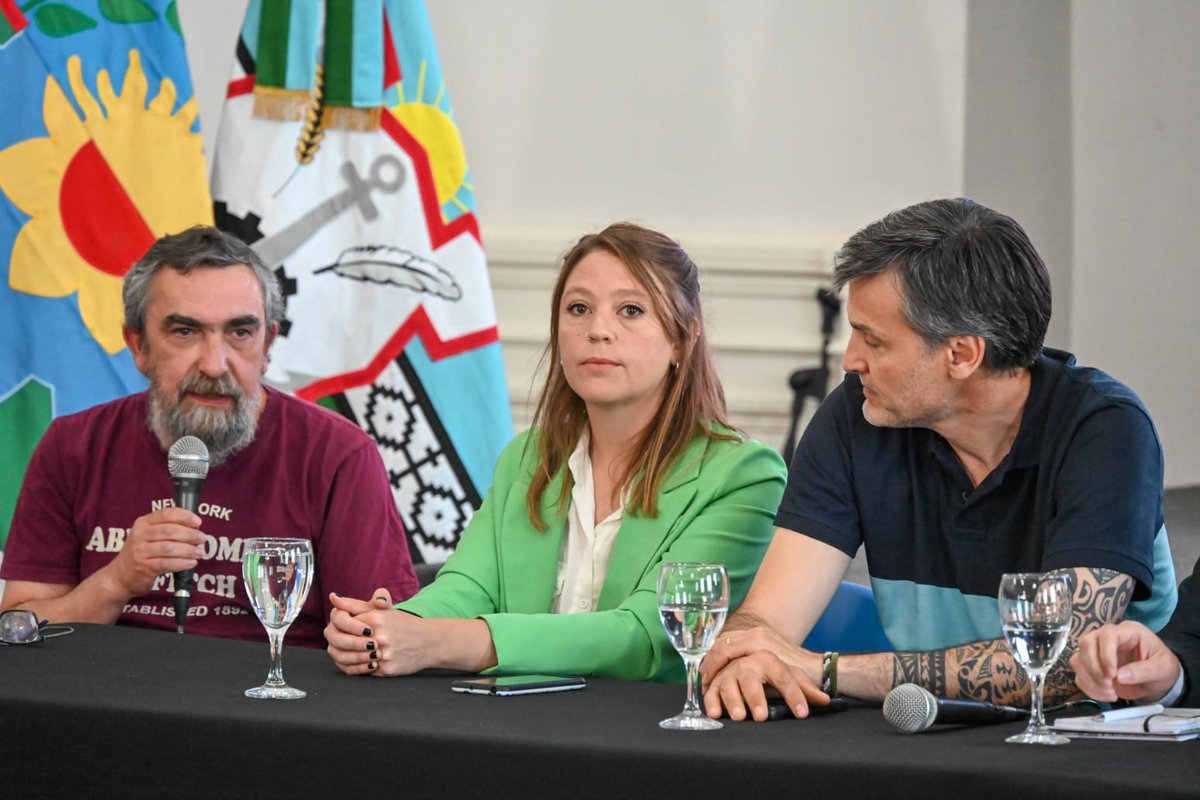 En Bahía entendemos que la salud mental es una prioridad y trabajamos para fortalecer las respuestas integrales.

Por eso anunciamos el llamado a licitación para la Unidad Residencial de Efectores de Salud Mental y Consumos Problemáticos, para el próximo 4 de diciembre.