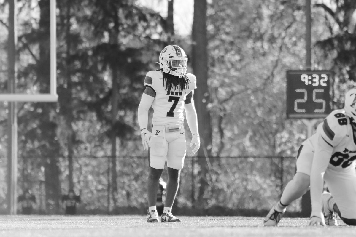 Julian Talley
5’9 180 DB
- 29 games played, 14 starts. 
- 95 total tackles, 4 PBU, 1 INT, 2 sacks, 3 TFL, *1 FF, 2 QBH. 

Film coming soon.