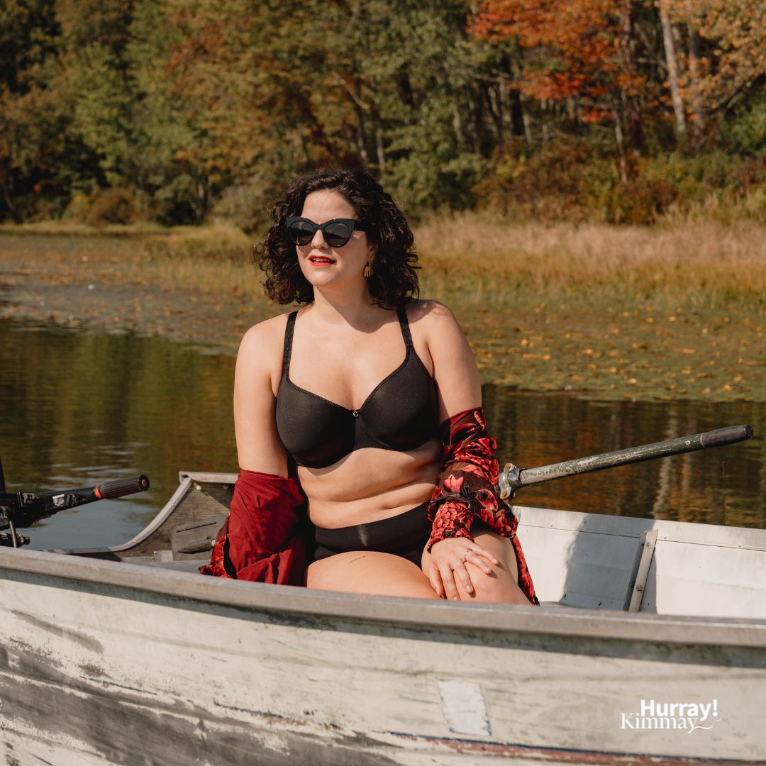 ✨The new Sophia bra from Corin #CorinPartner has a j-hook so the straps can convert to racerback or go straight back. That means you can get the comfortable design, smooth cup, underwire support, AND the convertible straps.

📸@ghosteditspr