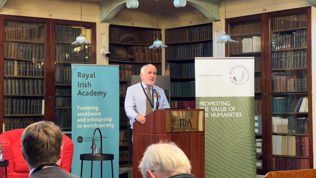 Trinity Long Room Hub (@tlrhub) on Twitter photo It was a pleasure to attend today's <a href="/IrishHumanities/">IrishHumanities</a> Arts & Humanities Research Showcase at <a href="/RIAdawson/">Royal Irish Academy</a> featuring the launch of the 2024 Survey of Medical and Health Humanities in Ireland with Prof. Des O’Neill (<a href="/tcddublin/">Trinity College Dublin</a>), Prof. Amanda Clifford (<a href="/UL/">University Of Limerick</a>), & Prof. Des Fitzgerald It was a pleasure to attend today's <a href="/IrishHumanities/">IrishHumanities</a> Arts & Humanities Research Showcase at <a href="/RIAdawson/">Royal Irish Academy</a> featuring the launch of the 2024 Survey of Medical and Health Humanities in Ireland with Prof. Des O’Neill (<a href="/tcddublin/">Trinity College Dublin</a>), Prof. Amanda Clifford (<a href="/UL/">University Of Limerick</a>), & Prof. Des Fitzgerald