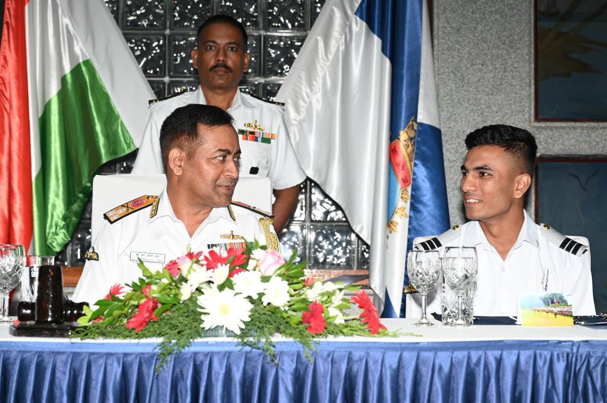 IN_NavalAcademy's tweet photo. #ShapingFutureNavalLeadership
A memorable Academy Dinner Night at Katari Cadets' Mess, celebrating the culmination of rigorous training for Graduating Courses at #INA. The evening was filled with pride, camaraderie, and the joy of achievement.
VAdm CR Praveen Nair, #ComdtINA, presented the coveted Champion Squadron Trophy to Achiever Squadron and recognised individual excellence with awards for Passing Out Course cadets, including International Trainees and Women Cadets.
A proud moment for all as the future leaders of the #IndianNavy shine bright!
@indiannavy
@IN_HQSNC