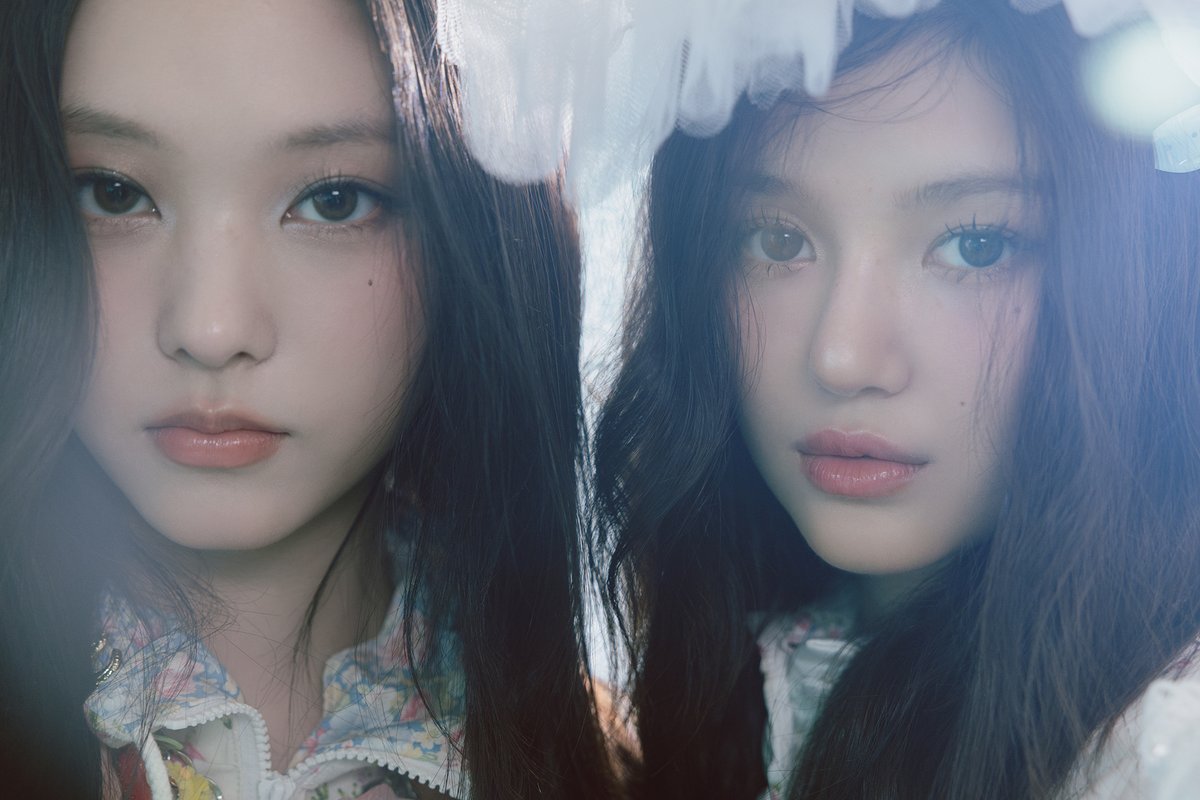 NewJeans_ADOR's tweet photo. How NewJeans Fairies complete their tasks 🔍

🗓 RELEASE : 24.12.12.ㅣThuㅣKST

#NewJeans #뉴진스
#SeasonsGreetings #시즌그리팅
#TheFairyAssociation https://t.co/UnCagyhGM5