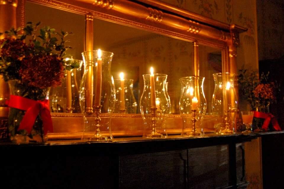 Stephenson1820's tweet photo. The halls will be decked, the rooms aglow, and the fireplaces lit during the upcoming Christmas Candlelight tours. Experience an 1820 holiday party in the oldest brick home in Madison County November 30 from 5-8 pm. Tickets must be purchased in advance. https://t.co/M3ovXyFtej https://t.co/SYtDjjBAiW