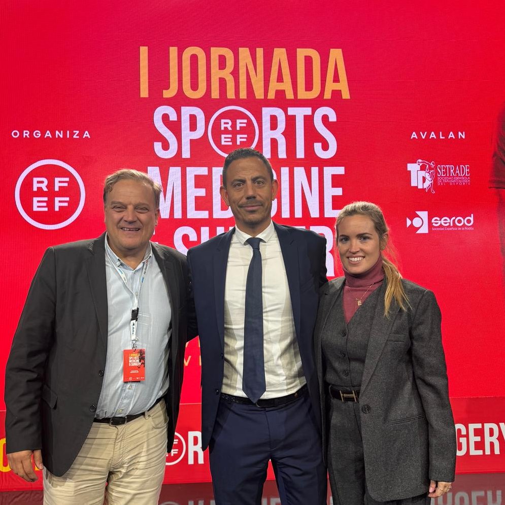 Un encuentro formativo en el que estuvieron presentes entre el presidente de la Asociación Española de Médicos de Equipos de Fútbol (<a href="/AEMEF_/">AEMEF</a> ), Dr. Juan Carlos González y la Dra. <a href="/islandwalls/">...Elena Isla...</a>, vocal de la Junta Directiva.