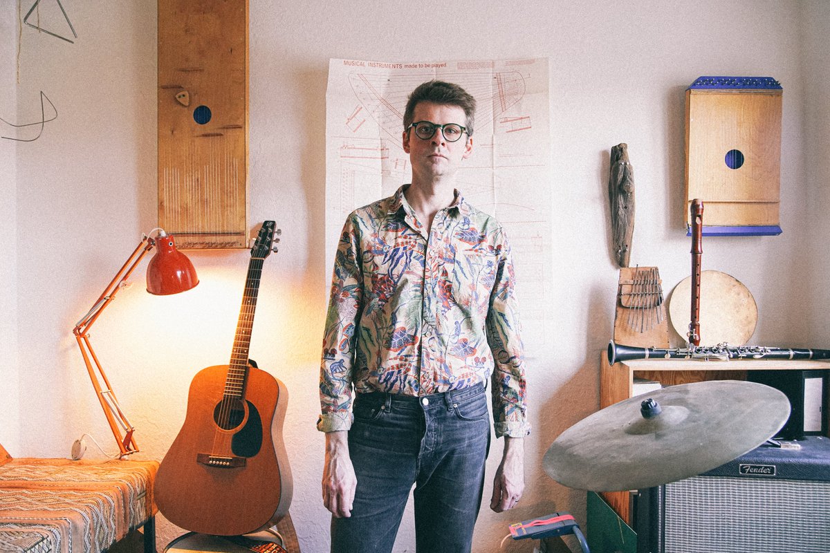 Tonal Union (@tonalunion.bsky.social) (@tonalunion) on Twitter photo <a href="/STravels/">Stationary Travels</a> premiere 'The Forest' - the new single by Blue Lake. Read in full here
stationarytravels.wordpress.com/2024/11/27/pre… <a href="/STravels/">Stationary Travels</a> premiere 'The Forest' - the new single by Blue Lake. Read in full here
stationarytravels.wordpress.com/2024/11/27/pre…