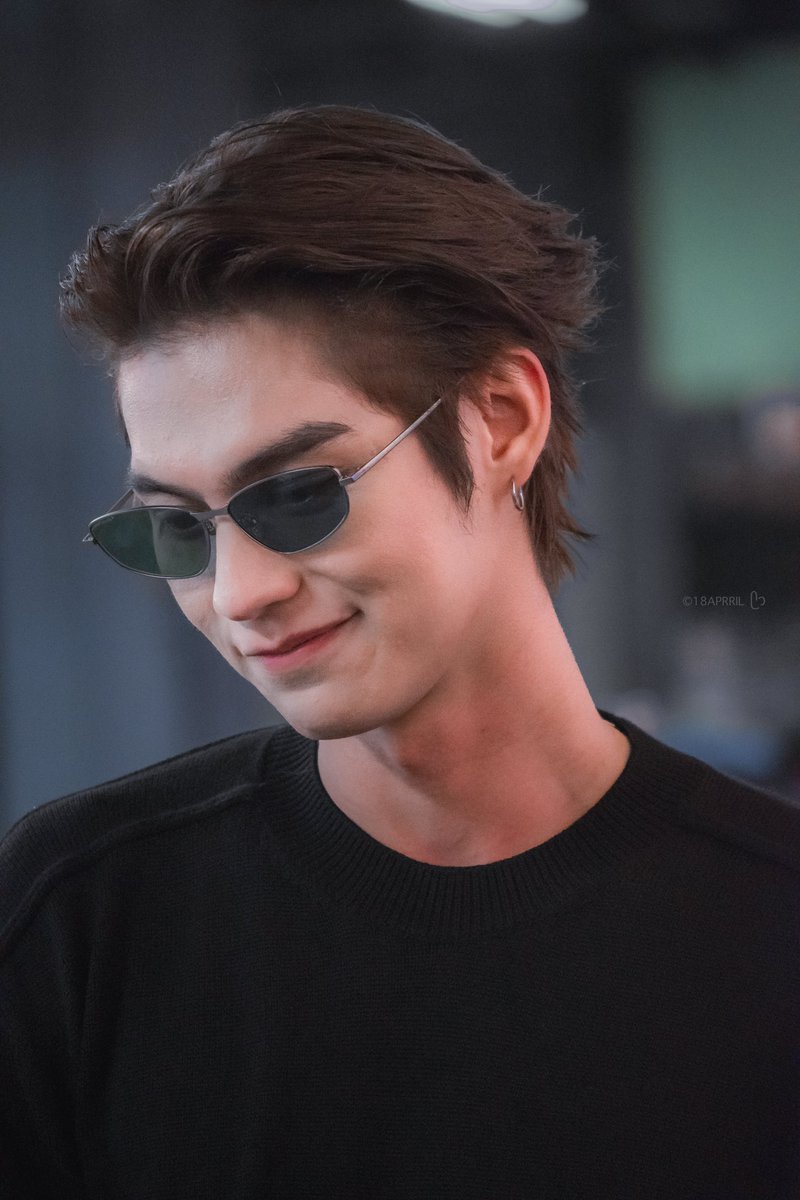 18aprril's tweet photo. คนที่บอกว่าไม่ต้องห่วงนะ เค้าสบายดีมีความสุขดี ขออวยพรให้เป็นแบบนี้ตลอดไปเลยนะคับ 🤍 @bbrightvc 

#Flex1045xBRIGHT_LongShowers
#bbrightvc https://t.co/5aGbH25EX4