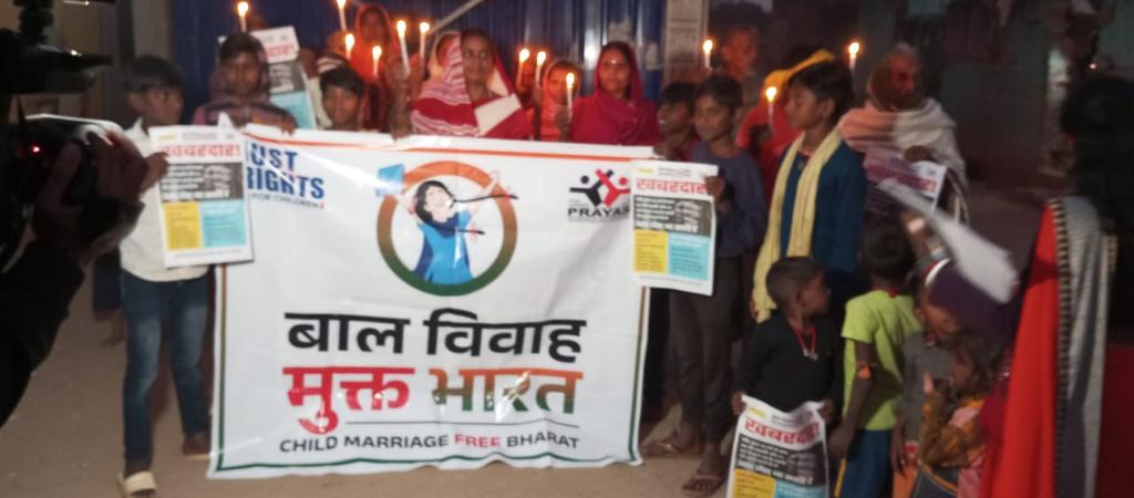 prayas_jac's tweet photo. चमकते दी��ों से, बाल विवाह को हराएं।
#OurPrayasToEndChildMarriage 
#BalVivahMuktBharat
#Nalanda #CandleMarch
@dmnalanda @PoliceNalanda @bihar_police @BiharEducation_ @nalandanewsnbn @Annapurna4BJP https://t.co/OFRfOsN9kf