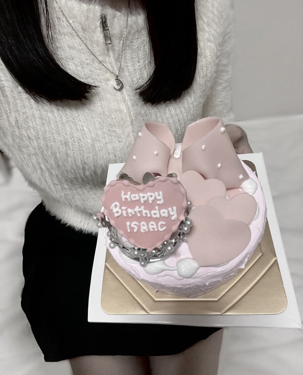 no_1saac's tweet photo. ──── ୨୧ ──── ‌
⁡
𝐇𝐀𝐏𝐏𝐘 𝐈𝐒𝐀𝐀𝐂 𝐃𝐀𝐘
⁡
＿＿＿＿＿＿＿＿＿＿

#HAPPYISAACDAY
#KJRGL #カジャーグル #카자그루 
#ISAAC #アイザック https://t.co/QwiLa0nPPw