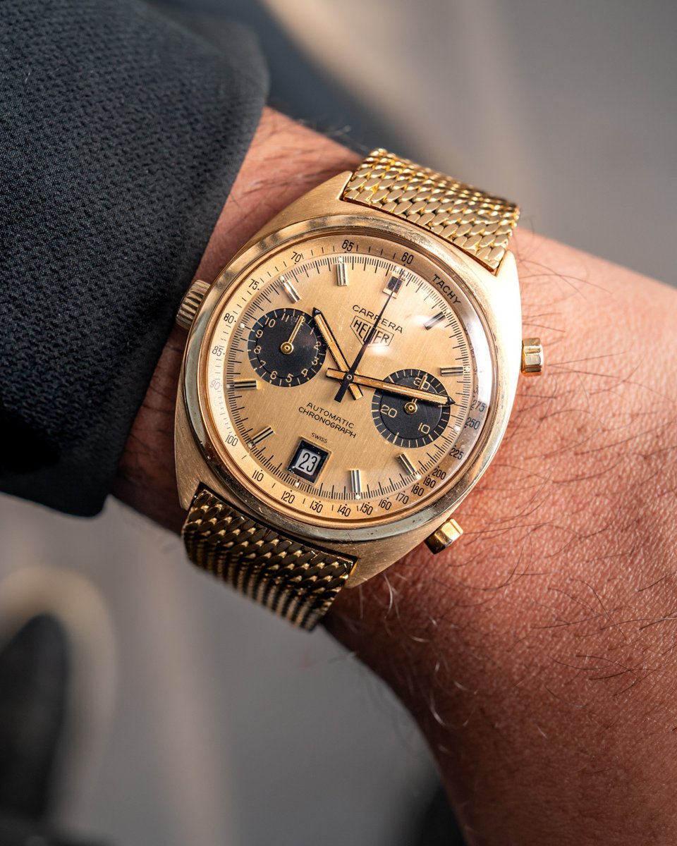 baldassarreted's tweet image. Today, our Editor-in-Chief Bilal Khan looks at some of the most important vintage Heuer watches, from the original Monaco and the legendary ‘Dark Lord’ Ref. 74033N to the solid gold Carrera Ref. 1158. Read the full story now on our site. 
teddybaldassarre.com/blogs/watches/…

#TAGHeuer #Heuer