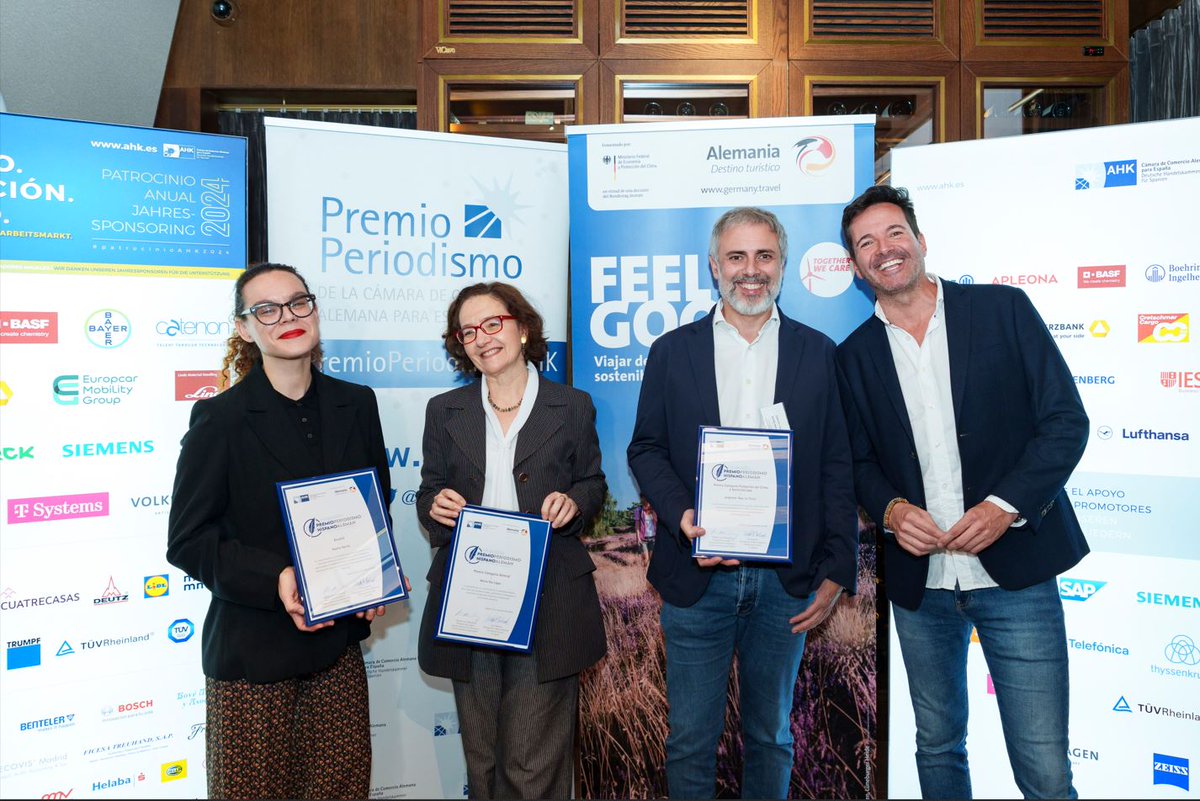 👉¡Anoche celebramos la VII Edición del Premio de Periodismo de la Cámara Alemania en España! 

🎉¡Enhorabuena a <a href="/lopez_mariapaz/">María-Paz López 🖋️📰</a>; a <a href="/aquilatierratve/">Aquí la Tierra</a> y <a href="/NoeliaGarcia__/">Noelia García</a>! 

ℹ️Este galardón reconoce la contribución de la
prensa al fomento de las relaciones 🇪🇸-🇩🇪