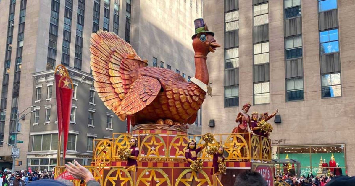 SYTA wishes a day of fun and warmth to all the members, students, and families marching in the <a href="/Macys/">Macy's</a> Thanksgiving Day Parade tomorrow! Photo courtesy of Travel Professional News.