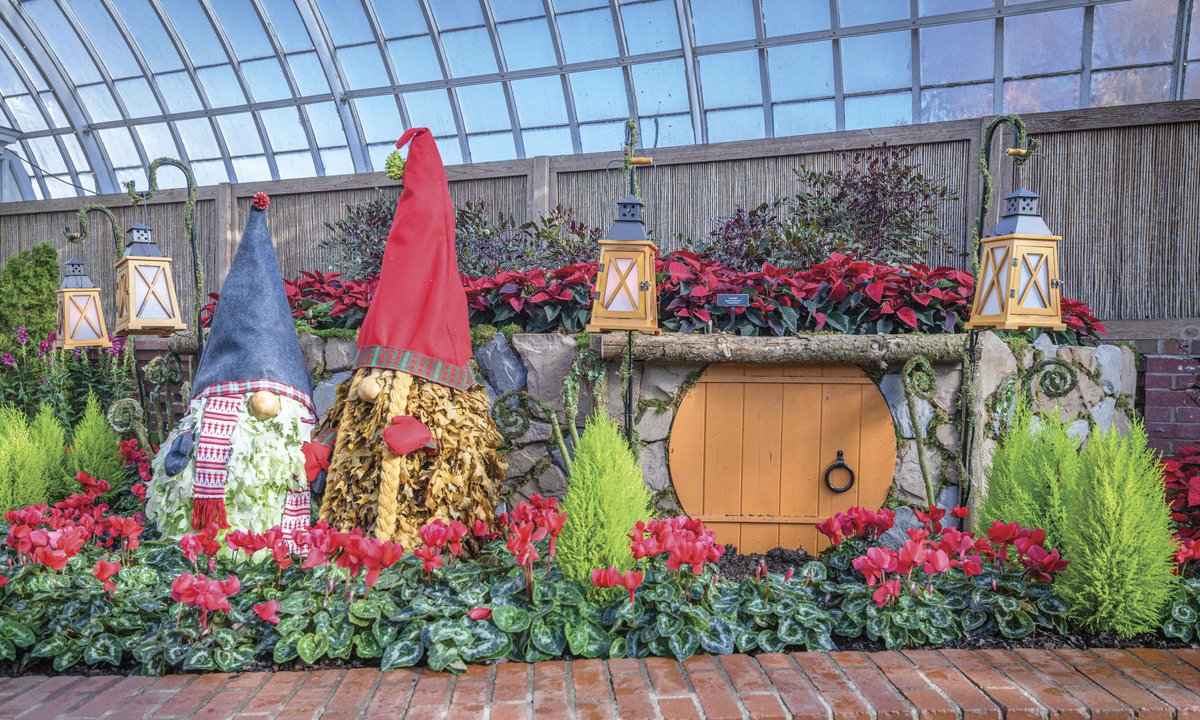 ✨Adventure through the fairy tale-inspired displays of Phipps Holiday Magic!✨

Immerse yourself in a fantasy village as our topiary gnome pals are decorating their trees, preparing a feast and foraging for materials.🍄 

More: phipps.conservatory.org/calendar/detai… 

Photo © Paul g. Wiegman