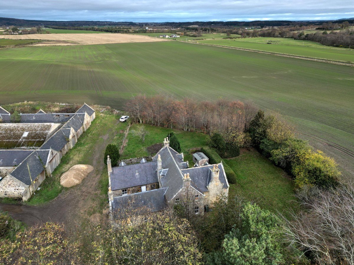 Galbraith_ELG's tweet photo. 📢 NEW LAUNCH📢 
Nether Bogside - A detached, traditional farmhouse offering a wonderful renovation opportunity.
⭐ 3 reception rooms &amp; 3 bedrooms
Call our team for more information on 01463 224343 ☎️ or check out our website 👇
https://t.co/bsyK7o8pyV https://t.co/xOOAsJchaO