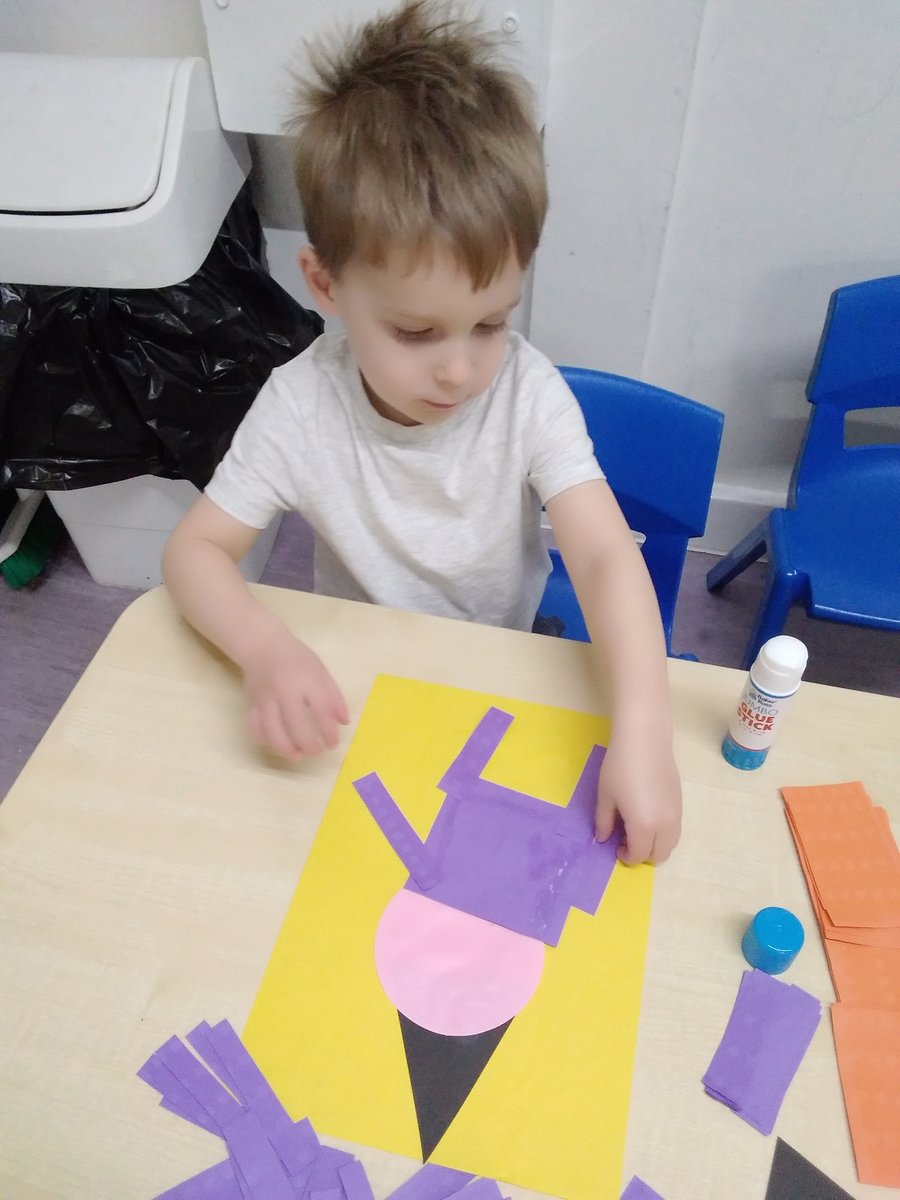 JancettGroup's tweet image. Our Ross Road nursery children in Rainbow room have been enjoying their core text ‘Winnie the Witch’ and made very impressive witches out of shapes #corebook #winniethewitch #childcare #earlyyears #nursery #wallington #carshalton