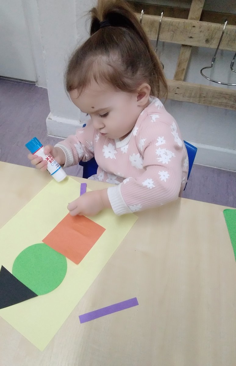 JancettGroup's tweet image. Our Ross Road nursery children in Rainbow room have been enjoying their core text ‘Winnie the Witch’ and made very impressive witches out of shapes #corebook #winniethewitch #childcare #earlyyears #nursery #wallington #carshalton