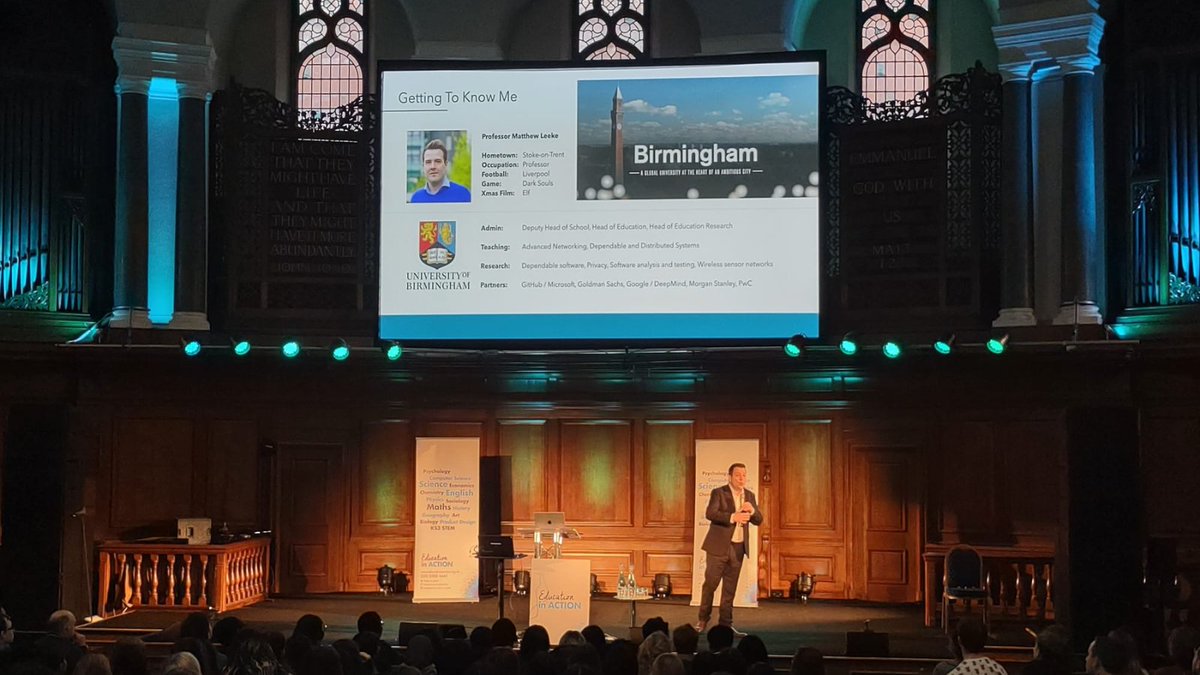 edu_in_action's tweet image. Computer Science in Action today! Students explored:
💬 Large Language Models |💡 AI 
💻 Software Design | 🚀 Routes into Tech
📜 Evolution of Computers

Top experts, cutting-edge content, Q&amp;amp;A&apos;s and an exclusive exam masterclass made it unforgettable! 
 #ComputerScienceInAction