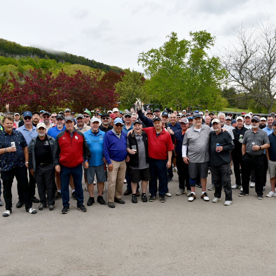CARHA Hockey (@carhahockey) on Twitter photo Burlington Oldtimers: Where Community Meets ice
<a href="/CARHAHockey/">CARHA Hockey</a> recently had the privilege of speaking with Burlington Oldtimers Hockey Club President Peter Jakob and Director of Hockey Operations David Zavitz.
🗞️carhahockey.ca/burlington-old… Burlington Oldtimers: Where Community Meets ice
<a href="/CARHAHockey/">CARHA Hockey</a> recently had the privilege of speaking with Burlington Oldtimers Hockey Club President Peter Jakob and Director of Hockey Operations David Zavitz.
🗞️carhahockey.ca/burlington-old…