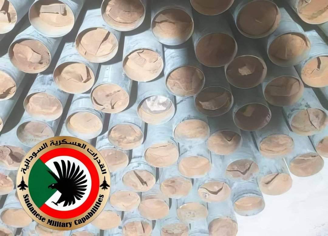 ـ من ضمن الأسلحة التي ضبطت وتم الاستيلاء عليها من مليشيا الدعم السريع 
من قبل القوات المشتركة التابعة للقوات المسلحة السودانية القذيفة السوفيتية OF-462 122MM القذيفة الشديدة الإنفجار والتشظي HE Fragmentation والتي تستخدمها المليشيا لقصف ستالينغراد السودان "مدينة الفاشر" ,القذيفة
