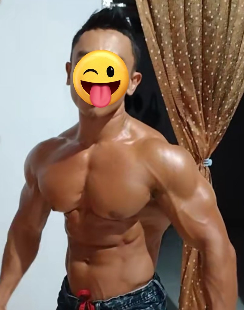 ForFun_Jog's tweet photo. Gemes bgt dadanya pgn gw kenyot2in. Perutnya gw jilat2in. Arrggghh mau satu kayak gini plisss.. https://t.co/8YruxiyB3k