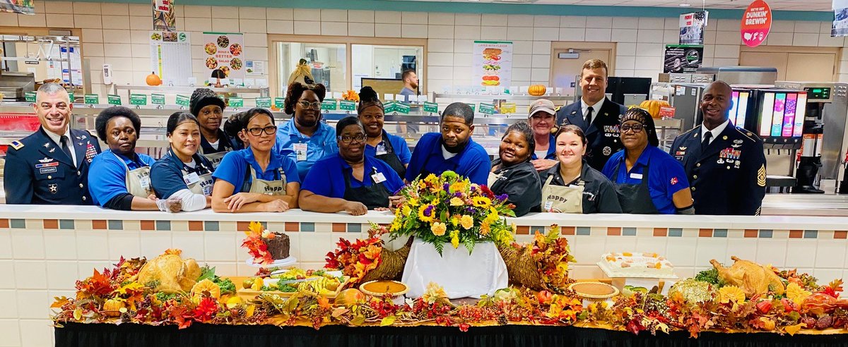 At USAACE we are grateful for the chance to serve Thanksgiving dinner to our AIT Soldiers who hustled through the DFAC for a quick break in training for some great food and fellowship. Proud to partake in this Army tradition. Big thanks to the DFAC team for the wonderful meal!
