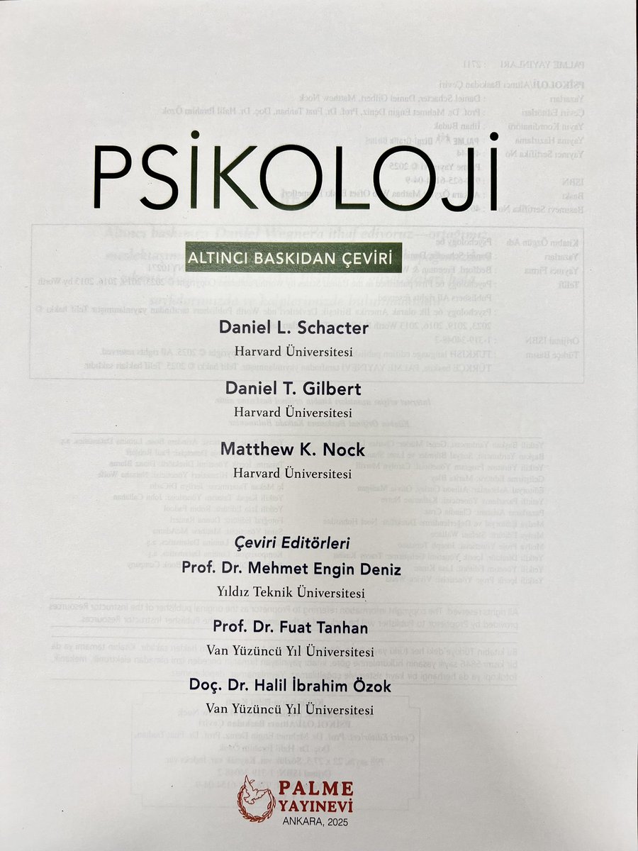 mengindeniz's tweet photo. Harvard Üniversitesi Psikoloji Bölümünden alanlarında pek çok ödül almış öğretim üyelerince yazılmış Psikoloji Kitabının Altıncı Baskısını Türkçeye kazandırmış olmanın mutluluğunu yaşıyoruz. 
Bir buçuk yılı bulan çeviri çalışmasında Çeviri Editörleri meslektaşlarım @FUATTANHAN ve @haliliozok ile Çeviri Kurulunda yer alan meslektaşlarıma özverili ve titiz çalışmaları için teşekkür ediyor, kitabın alanımıza kazandırılmasındaki çalışmalarından dolayı Palme Yayınevine de şükranlarımı sunuyorum.