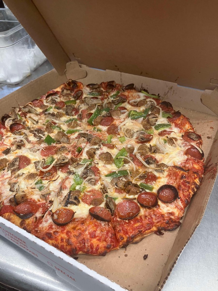 Too busy to cook today? 🍕
Let us handle dinner while you prep for tomorrow! Order your favorite pizza and relax before the Thanksgiving madness.
📞 Call us or 📲 Order online now! toasttab.com/wiseguys-pizza