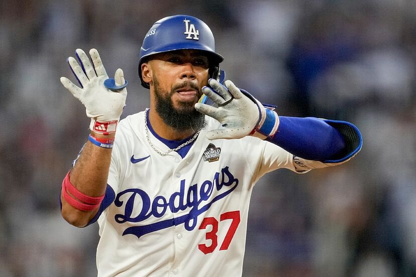 TheInclinePod's tweet photo. Teoscar Hernandez and the Dodgers are close to finalizing a new contract per @THEREAL_DV https://t.co/gcqsqqdJkp