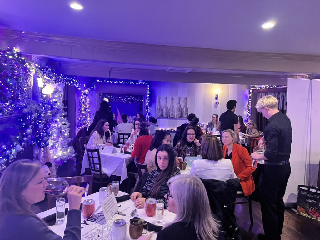 LHV_NYSAWA's tweet image. Amazing event this evening for the Lower Hudson Valley @NYS_AWA chapter! We had a fabulous turnout of women leaders who shared stories and support at our 2nd annual Lift As We Climb North Westchester event. We will be back Dec. 1, 2025!