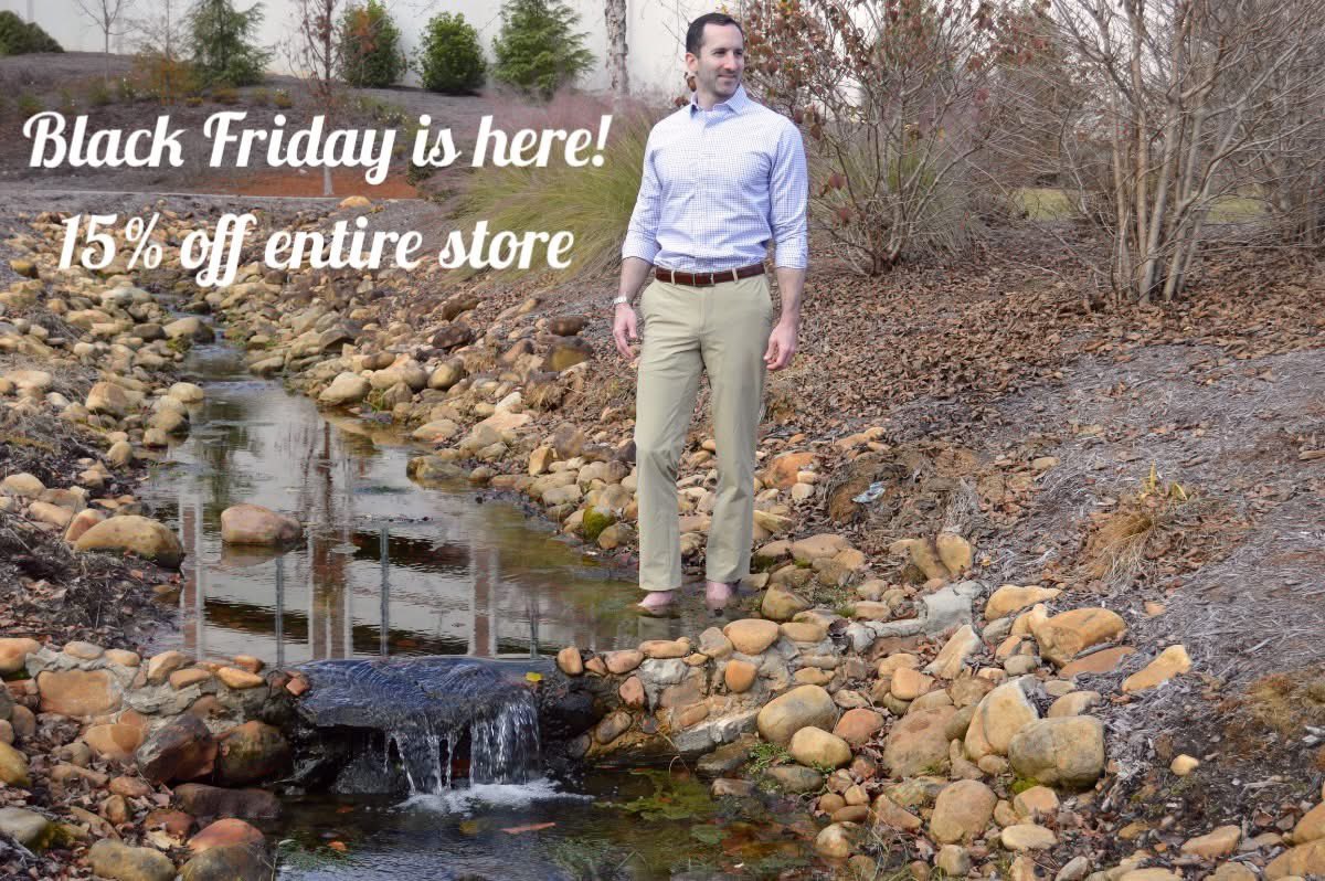 allamerkhakis's tweet photo. What are you waiting for?!!  There’s still time to get some shopping done in the Black Friday sale at AAK!  Use code Friday15 for 15% off at https://t.co/Obs7mudeI7.  #BlackFriday #Christmas2024 https://t.co/UtEsgrC7gD
