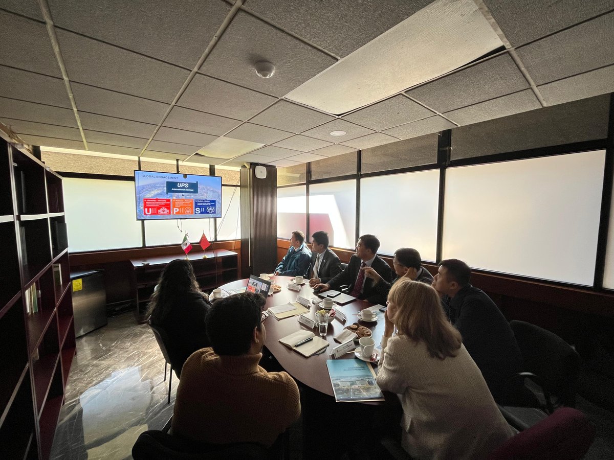 CPInst_ipn's tweet photo. Hoy, en la @CPInst_ipn  Sostuvimos una reunión bilateral con @Beihang1952 🇨🇳

Se compartieron perspectivas institucionales  en áreas estratégicas como los estudios aeroespaciales, el intercambio académico de docentes, y el desarrollo de proyectos que fortalecerán lazos al futuro https://t.co/vKxsLK89wr