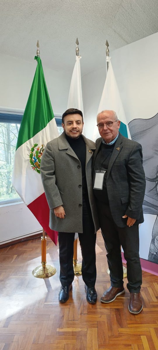 ConalepJal's tweet photo. ✅Esta mañana, el Director General de CONALEP Jalisco, Braulio Vázquez Martínez, asistió al 1er Encuentro Nacional de Directores Generales de Colegios Estatales 2024, encabezado por la Subsecretaria de Educación Media Superior, Tania Rodríguez. https://t.co/8I7UJYw5JZ