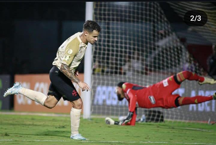 hrn421_'s tweet photo. Boa vitória hoje, espero manter esse ímpeto daqui para frente e sempre feliz por entrar no placar. 💪

Good win today, hoping to keep this momentum going forward and always happy to get on the score sheet. 💪 @VascodaGama 

#VascoDaGama https://t.co/FO73rP1Vey