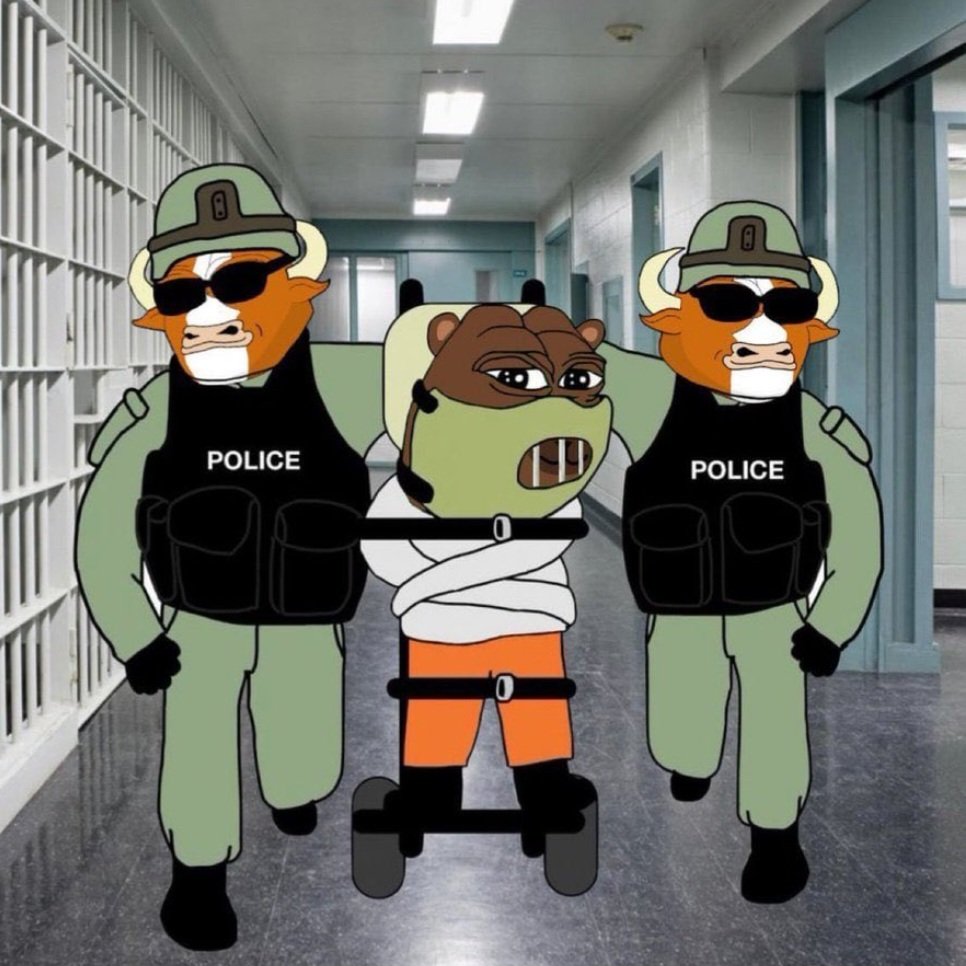 Moonectric's tweet photo. @Arclegger Easiest pump and dump https://t.co/Otf87CjmWq