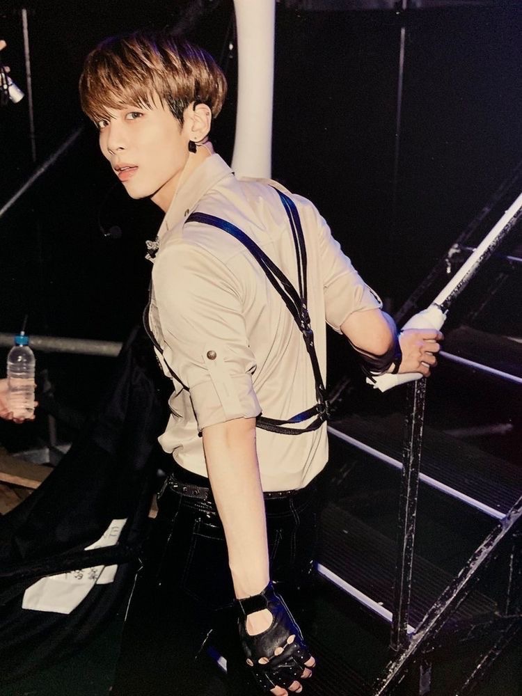 dailyjjonghyun's tweet photo. #JONGHYUN #종현 #SHINee https://t.co/EulXoykgUQ