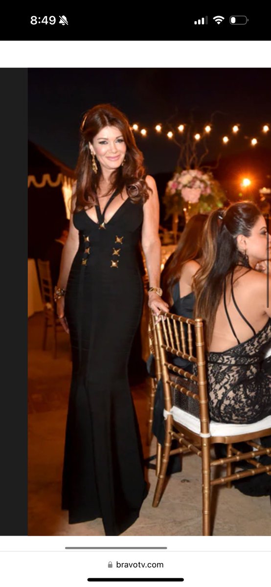 Lisa Vanderpump left no crumbs at Scheana’s wedding. She is truly an inspiration.