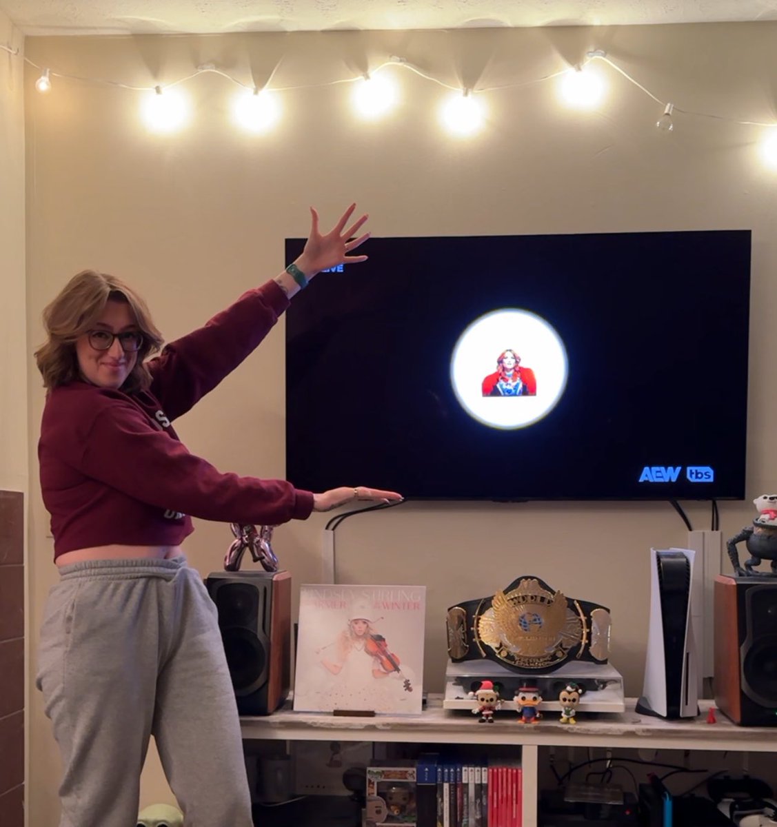 Surprise!❤️ #AEWDynamite