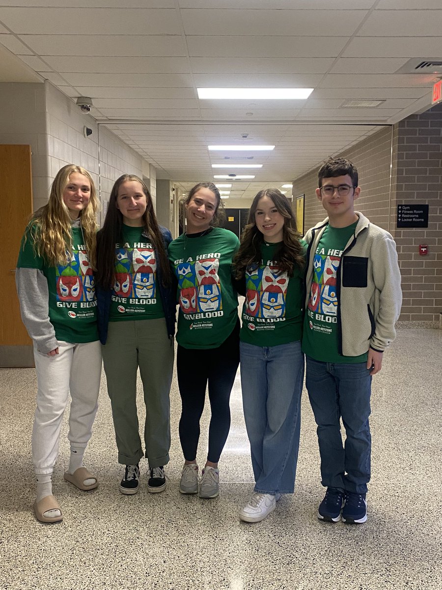 freedomHS__nhs's tweet image. Today we held our first National Honor Society blood drive of the school year! A big thank you to Miller-Keystone, volunteers, donors, and recruiters for making this process such a fulfilling and successful experience! Our next blood drive will be in February. See you there!🩸❤️