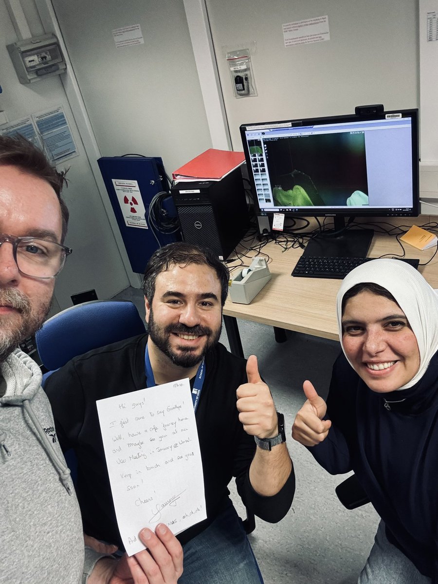 Superwynn's tweet photo. Another fantastic time in Grenoble can’t thank everyone from @XMaSBeam enough for their support in looking at our AI teeth samples. We were honoured to briefly meet UK science diplomat @JeremyLumb (thanks for promoting uk science) who would be welcome in @leedsdentistry too 🙂 https://t.co/UuIzFDn5LQ