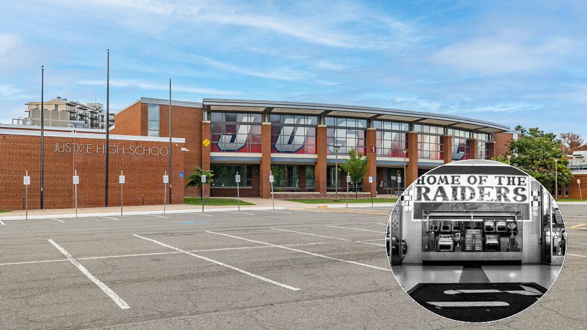 Mason District School Board (FCPS) (@masondistrictsb) on Twitter photo Justice HS Community - Join the School Board as we recognize Justice High School's 65th Anniversary tomorrow night at the School Board Meeting.
Thursday, December 5th
Luther Jackson Middle School
7:00 p.m.
<a href="/justicehswolves/">Justice High School</a> <a href="/JusticeHSPTSA/">Justice HS PTSA</a> <a href="/FCPSR2/">FCPS Region 2</a> Justice HS Community - Join the School Board as we recognize Justice High School's 65th Anniversary tomorrow night at the School Board Meeting.
Thursday, December 5th
Luther Jackson Middle School
7:00 p.m.
<a href="/justicehswolves/">Justice High School</a> <a href="/JusticeHSPTSA/">Justice HS PTSA</a> <a href="/FCPSR2/">FCPS Region 2</a>