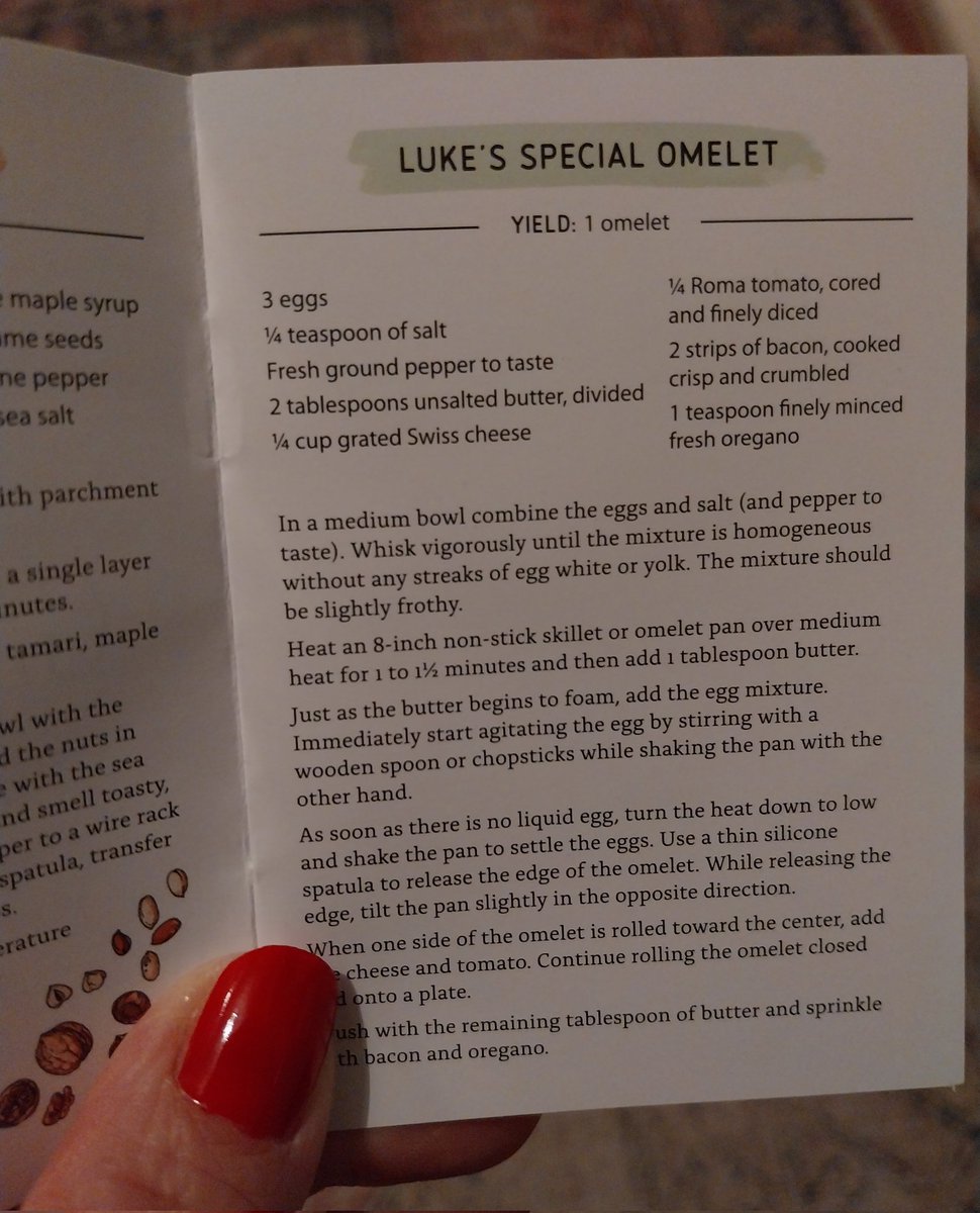 CES84_UK's tweet photo. Luke's Diner 3rd December 2024.
The mini recipe book from my Gilmore girls advent calendar 4th December 2024. 😀 https://t.co/OjmhOcmzeh