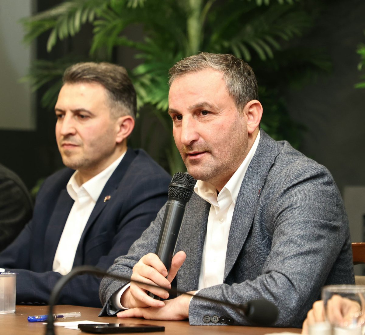 Haftalık Olağan Yönetim Kurulu toplantımızı Sn. Faruk Samet Varan Başkanlığında
Belediye Başkanımız Sn. Ali Tombaş, İlçe Başkanımız Sn. Ayhan Üşdi ve İl Gençlik Kolları Başkan Yardımcımız Sn. Tolunay Kutluay’ın katılımlarıyla gerçekleştirdik.