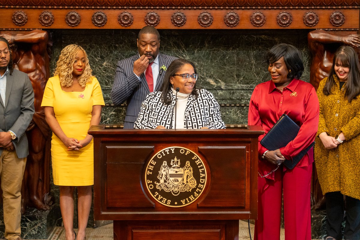 StreetsPhila's tweet image. Today, @PhillyMayor Parker signed a bill to officially rename Taney Street in honor of Caroline LeCount. This is a small but symbolic way of honoring her work and recognizing the potential of all Philadelphians to affect positive change.

Read More: phila.gov/2024-12-04-may…