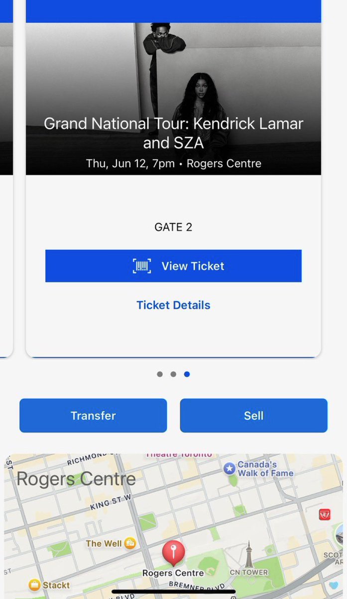 ShoesOverBoobs's tweet photo. Flying to Toronto for my birthday to personally protect Kendrick Lamar https://t.co/Xftiwsh7MK
