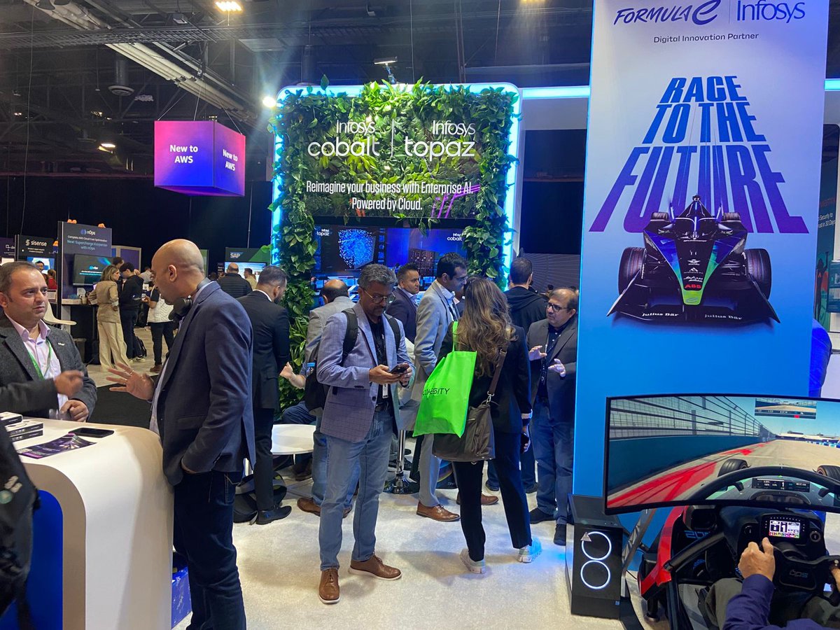 InfosysAmericas's tweet image. Conversations continue on Day 3 of AWS ReInvent. What a great time at the Infosys booth!

#InfosysCobalt #InfosysTopaz #awsreinvent #InfyAtReInvent24 #AWS_Partners #EnterpriseAI