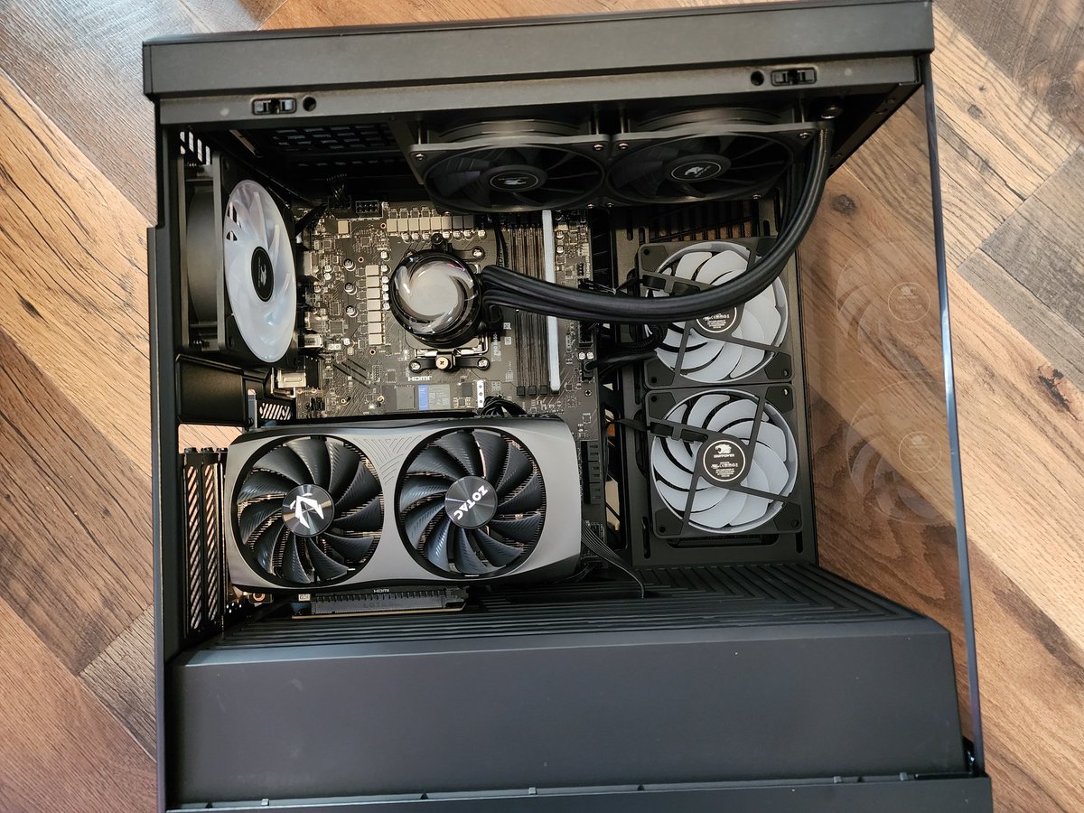 Magnus Pro Ukraine 🇺🇦 tweet media