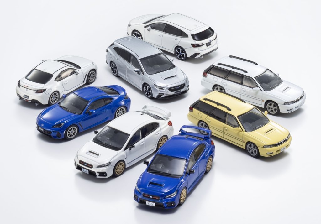 kyosho_for_jp's tweet photo. KYOSHO 64 Collection Vol.3 SUBARU
ファミリーマートの一部店舗で12月6日(金)より発売
*地域により発売日が異なります。
京商オンラインショップでは、レヴォーグのブルー、全9種のコンプリートを限定販売いたします。
https://t.co/CBW9ocgq5s
#スバル #sti #レガシー #wrx #レヴォーグ #BRZ https://t.co/75j3G5gyBc