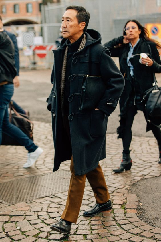 dieworkwear's tweet photo. If you simply follow trends and think that everything has to be slim fit, while also wearing business casual, you will wind up with sauceless and possibly even unflattering outfits. Feel more confident about playing around with clothes to find what works for you. https://t.co/9aWe55Ktnh