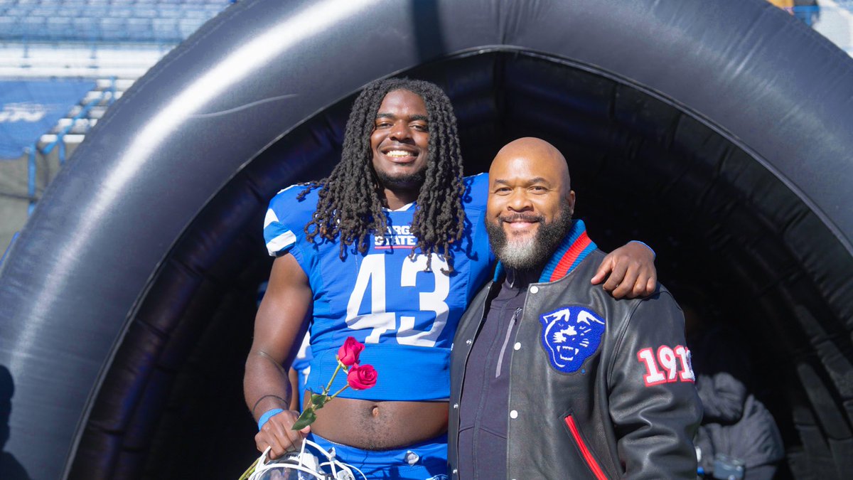 DellMcGee's tweet photo. I would like to thank the Seniors for laying the foundation on whats to come. Once a Panther, Always a Panther! #NewATLANTA https://t.co/bAs3zONyVE