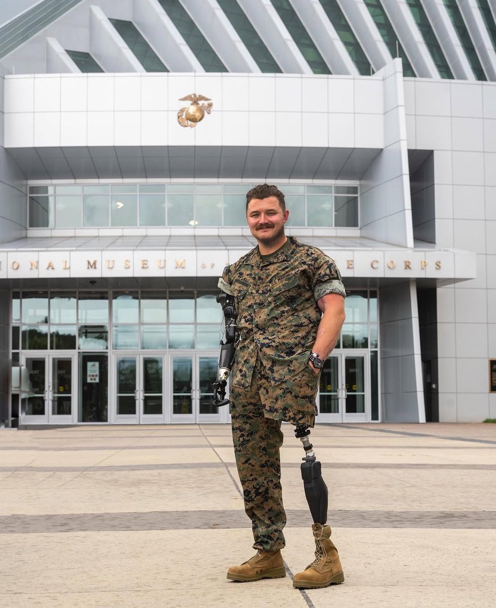 Entxurage's tweet photo. Tyler Vargas-Andrews is a Marine Corps Veteran who was wounded during the Afghanistan withdrawal. 

In a few weeks I will be flying to Tyler’s house to gift him a brand new Gaming PC! 

I am looking for companies or individuals that are interested in contributing towards this gift (preferably gaming peripherals, but even cash helps us buy equipment) 

Please spread the word and send me a DM if you’re interested in assisting!