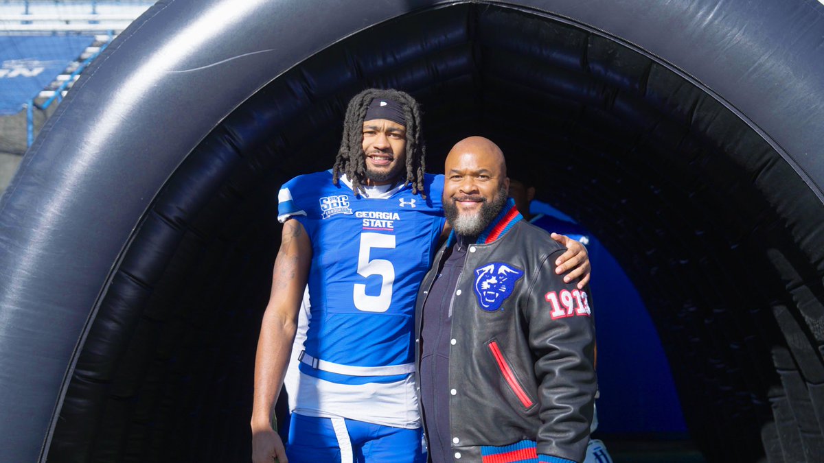 DellMcGee's tweet photo. I would like to thank the Seniors for laying the foundation on whats to come. Once a Panther, Always a Panther! #NewATLANTA https://t.co/d9otqaaVLI